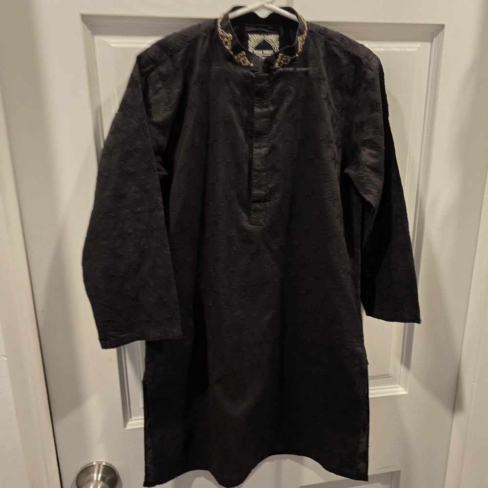 Minnie Minors Embroidred Kurta Trouser In Black Color For 6 to 7 Year Old Boy